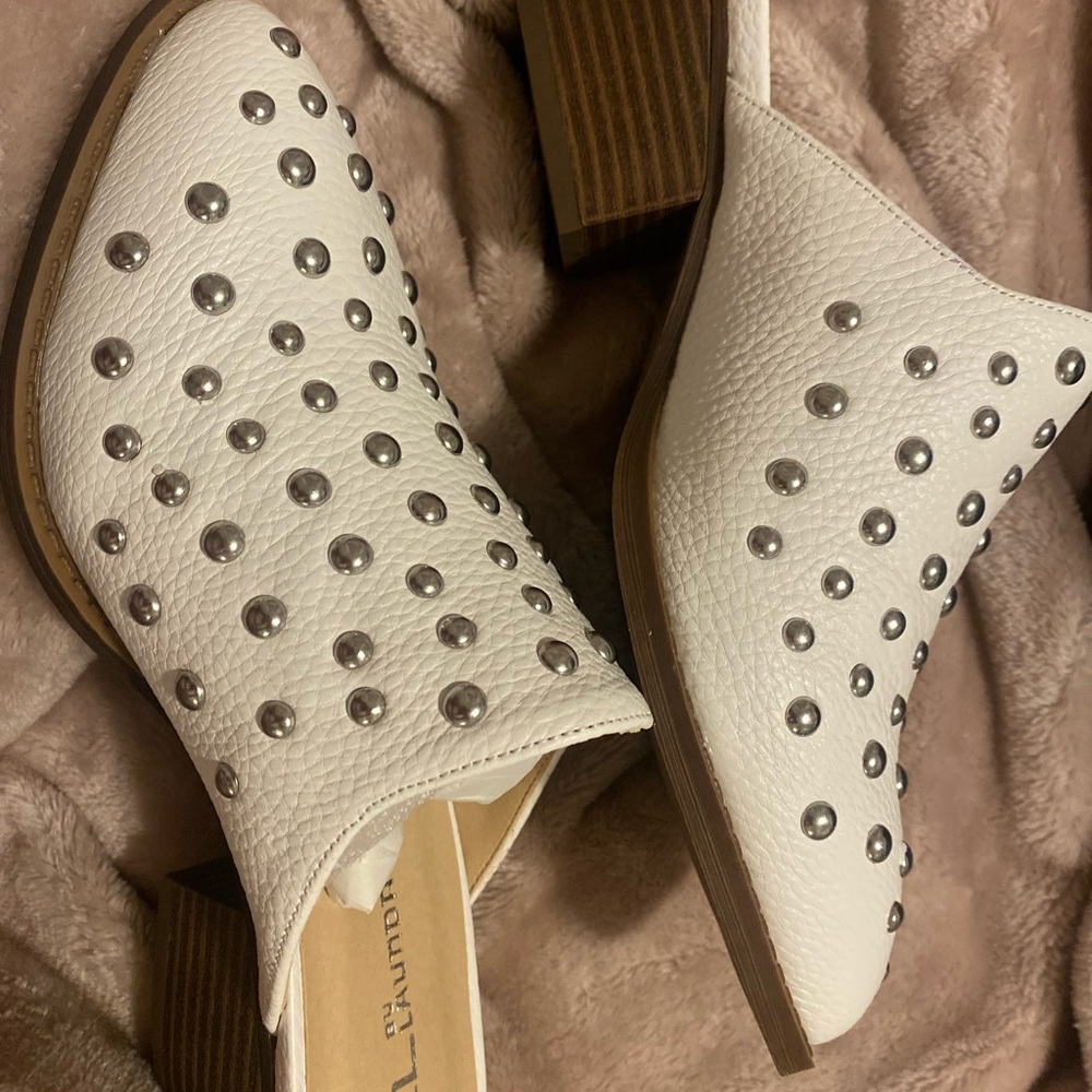 White slip on